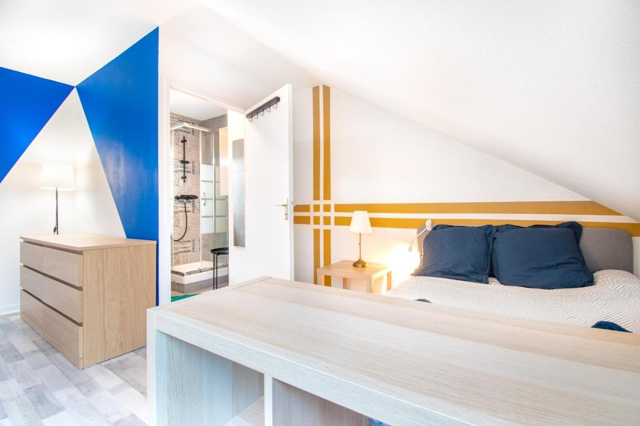Charmant T2 Sur Ile De Nantes Avec Parking Et Balcon Exterior photo